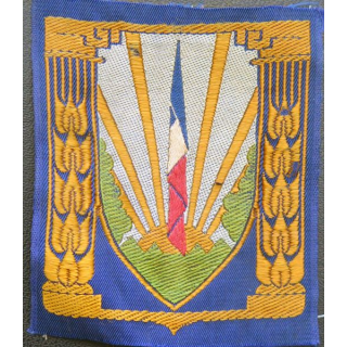 CJF : insigne général des chantiers de jeunesse tissé fond bleu