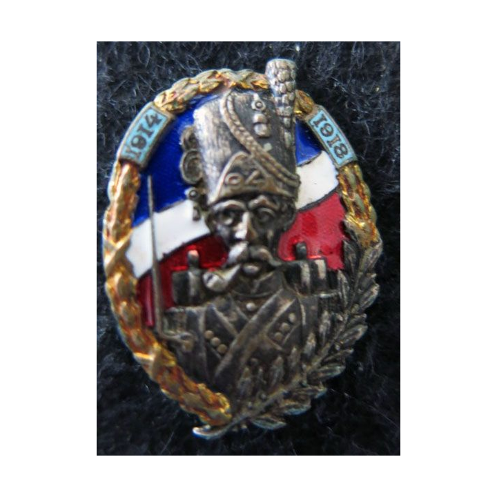 94° RI : Insigne métallique du 94° régiment d’infanterie Chobillon émail, fond tricolore, doré et argenté dos lisse
