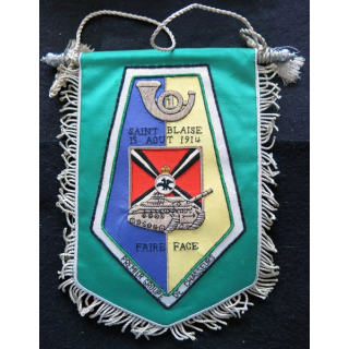 1° GC : fanion du 1° groupe de chasseurs en cannetille de superbe fabrication