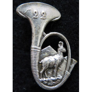 22° BCA : insigne métallique du 22° bataillon de chasseurs alpins de fabrication Drago