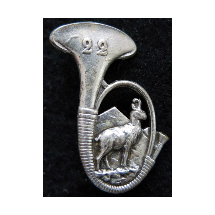 22° BCA : insigne métallique du 22° bataillon de chasseurs alpins de fabrication Drago