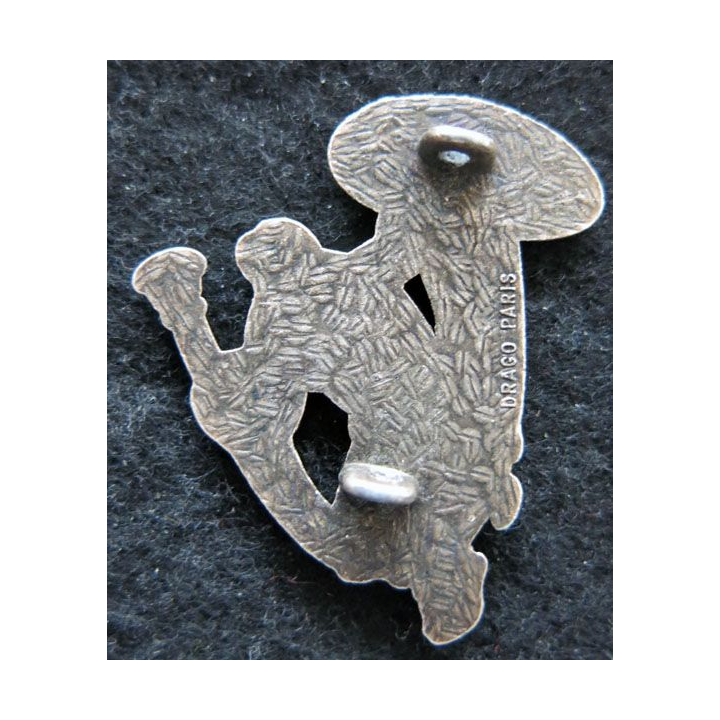 7° BCA : insigne métallique du 7° bataillon de chasseurs alpins de fabrication Drago Paris dos plat