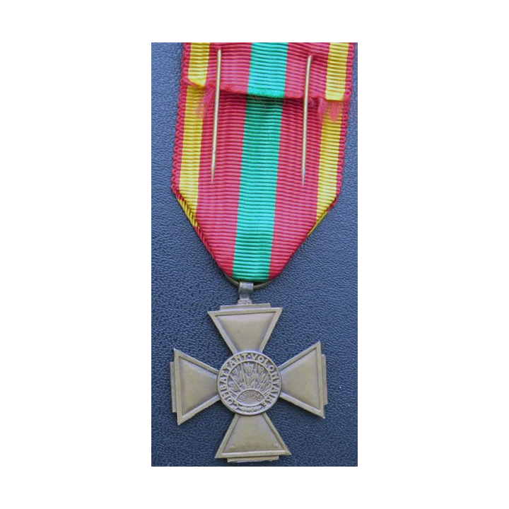 médaille de la croix du combattant volontaire de 1939-1945 en bronze