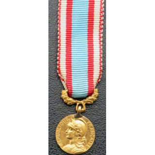 médaille opérations de sécurité et de maintien de l'ordre en Algérie