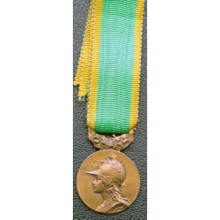 FRANCE : médaille miniature des engagés volontaires 