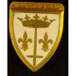  Insigne métallique du croiseur Jeanne d'Arc de fabrication Courtois