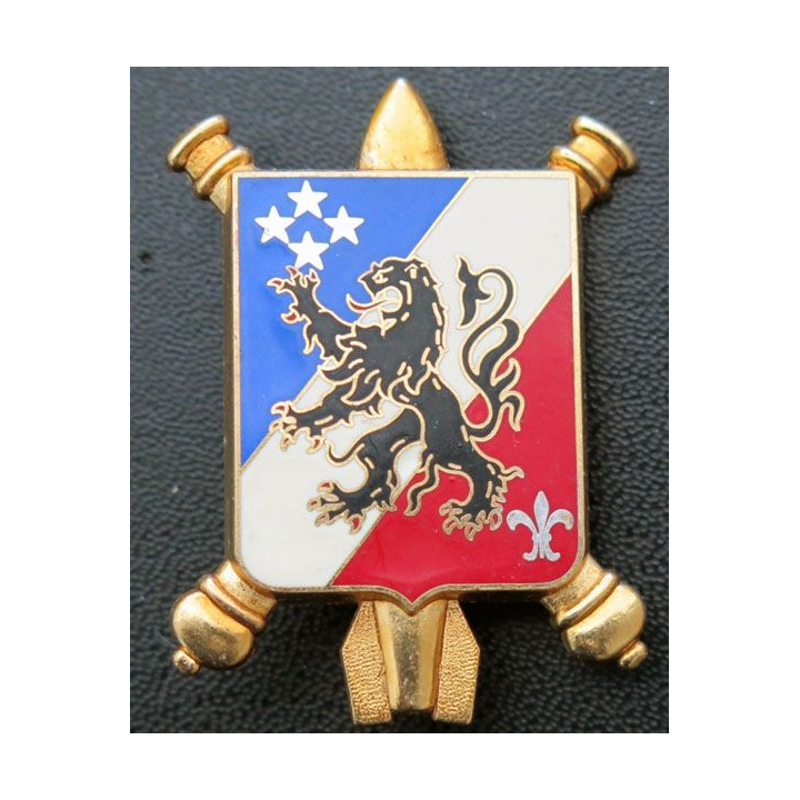 Insigne métallique du commandement de l'artillerie du 2° Corps d'Armée