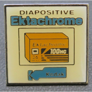 PIN'S : diapositive Ektachrome de hauteur 2,5 cm