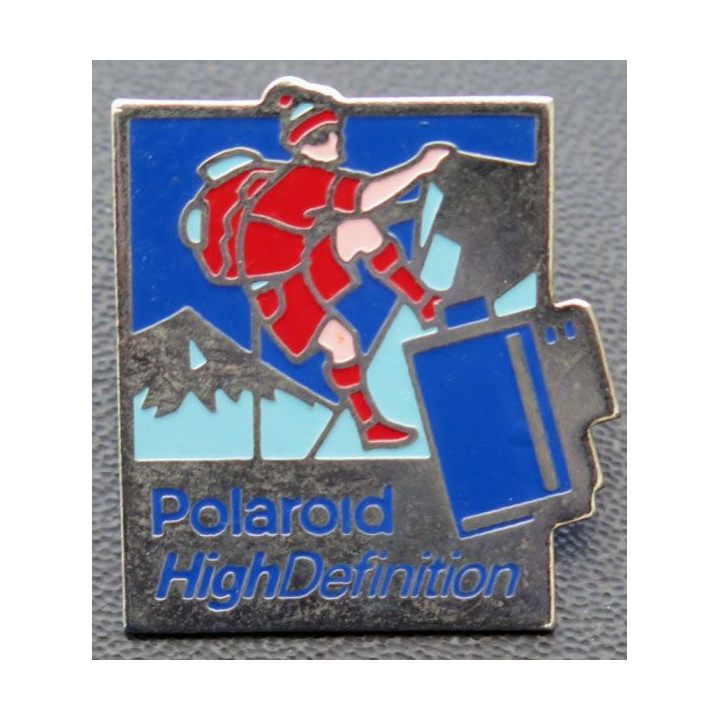 PIN'S : Polaroïd high definition de hauteur 3 cm