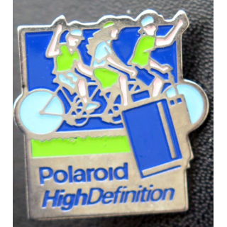 PIN'S : Polaroïd high definition de hauteur 3 cm