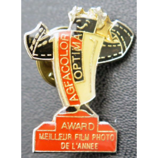 PIN'S : Agfacolor optima Award meilleur film photo de l'année de hauteur 2 ,8 cm