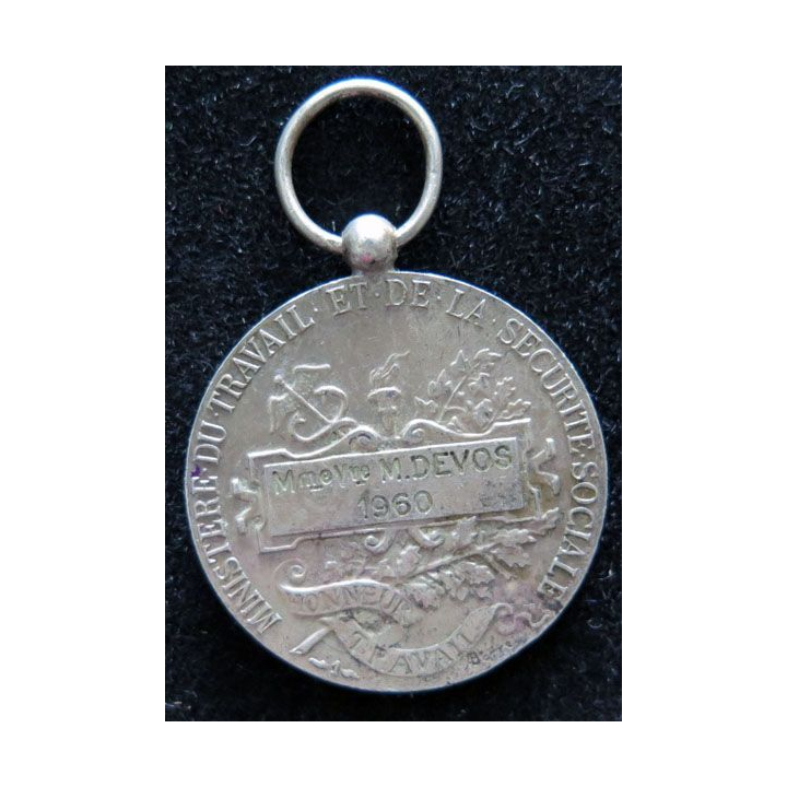 FRANCE : médaille du ministère du travail et sécurité sociale en argent 