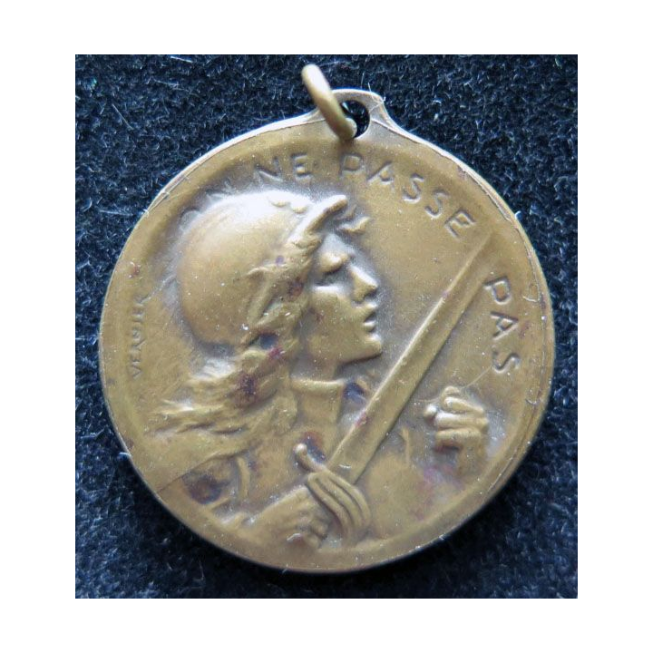 médaille de Verdun 21 février 1916 type Vernier en bronze sans ruban