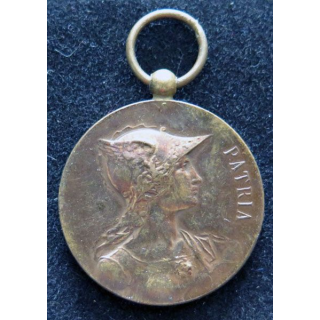 FRANCE : médaille Patria 1900 sans ruban