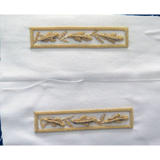 pattes d'épaules de général brodé en cannetille pour tenue blanc