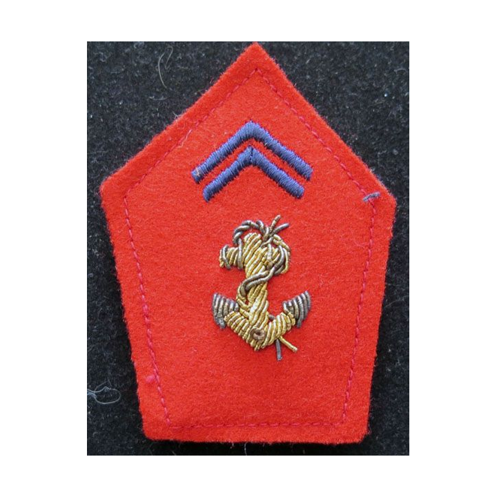soutache de col d'artillerie de marine en cannetille sur crochets