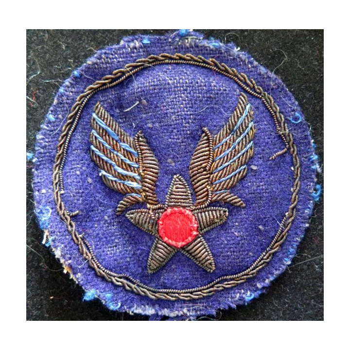insigne local de l'armée de l'air US (US AIR ARMY) WW2 en canetille