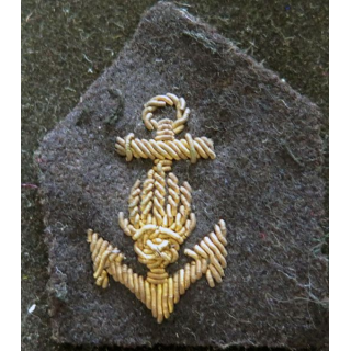 SOUTACHE : insigne de col de la gendarmerie maritime en canetille