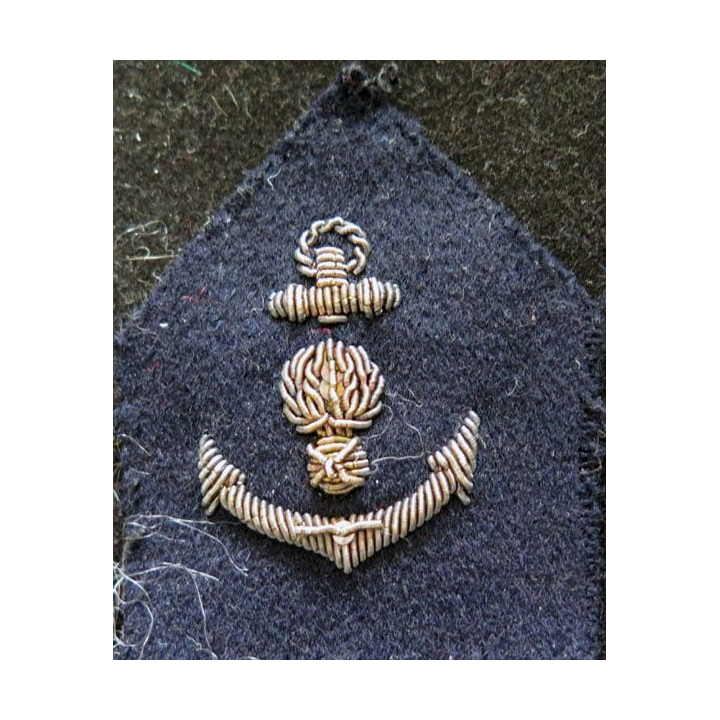 SOUTACHE : insigne de col de la gendarmerie maritime en canetille