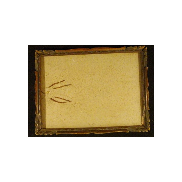 vieux cadre en bois sculpté