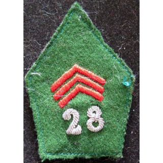 SOUTACHE : insigne de col du 28° régiment de train en canetille