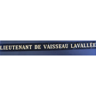 MARINE : bande de bachi de marin " LIEUTENANT DE VAISSEAU LAVALLÉE " longueur 65 cm