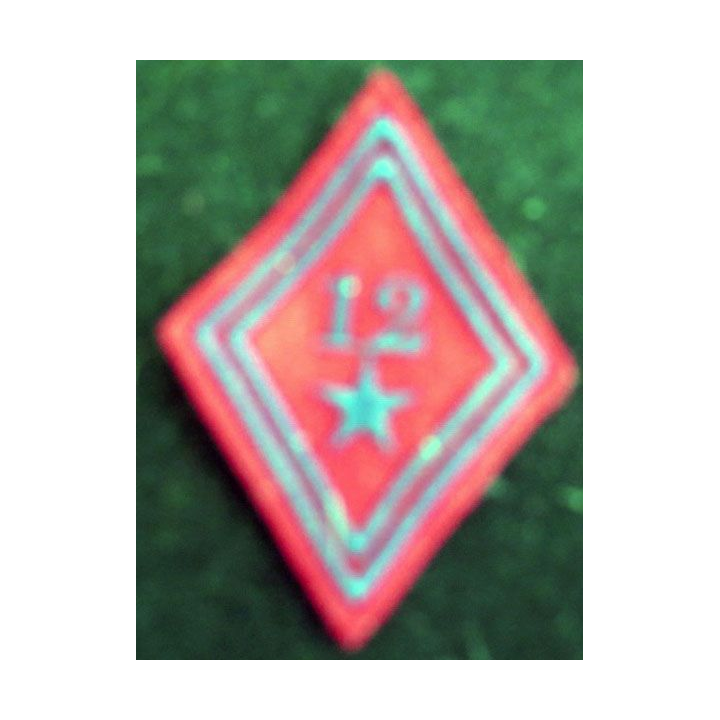 LOSANGE DE BRAS MODÈLE 45 : 12° régiment d'artillerie troupe