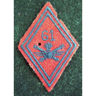 LOSANGE DE BRAS MODÈLE 45 : 61° régiment d'artillerie antiaérienne troupe (trou de mite)