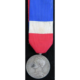 Médaille du travail du ministère du travail et de la sécurité sociale