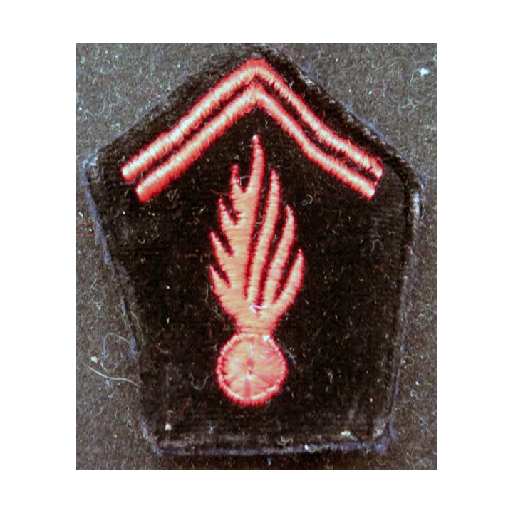 Soutache ( insigne de col ) du corps des sapeurs pompiers