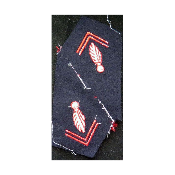 Soutache ( insigne de col ) du corps des sapeurs pompiers vendu par paire