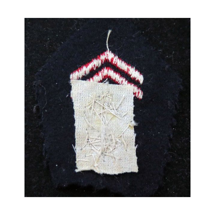SOUTACHE : insigne de col de l'infanterie de marine en cannetille