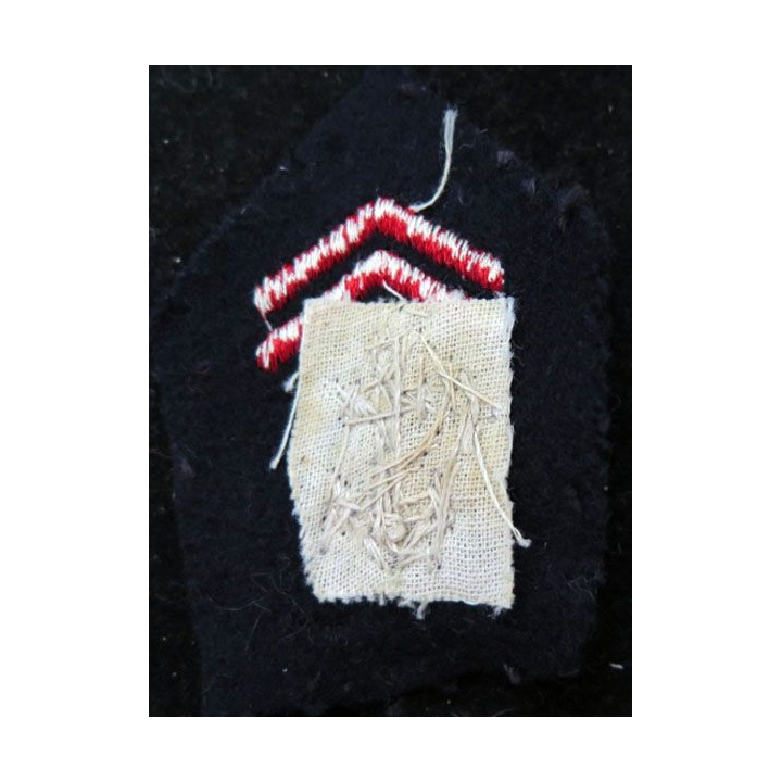 SOUTACHE : insigne de col de l'infanterie de marine en cannetille