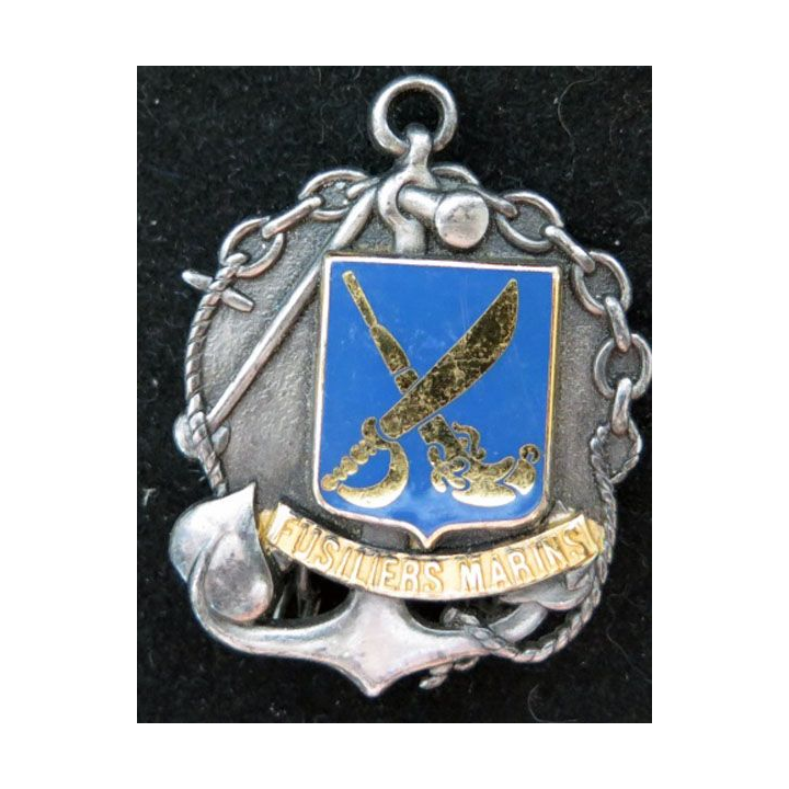 Insigne béret fusiliers marins Drago Noisiel pistolet sabre ancre écu