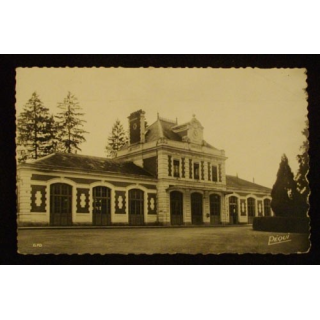 LUXEUIL-LES-BAINS : LA GARE