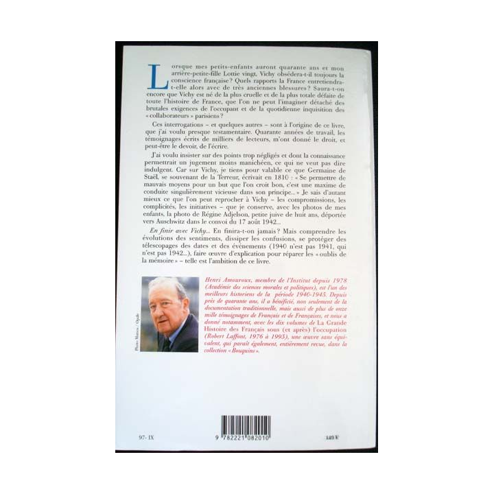 Pour en finir avec Vichy. T1, Les oublis de la mémoire de 1940 écrit par Henri Amouroux aux éditions Robert Laffont - 0541