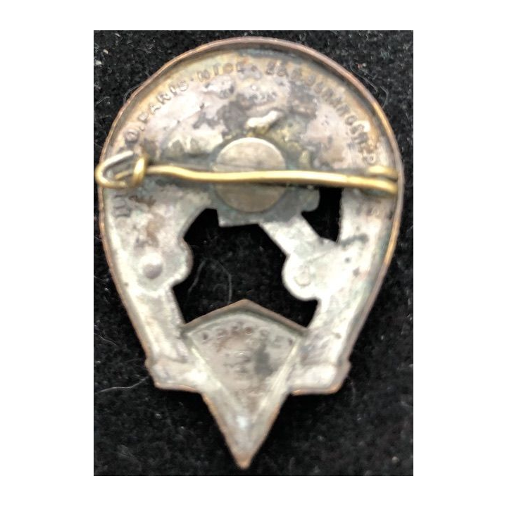 2° RCA : insigne du 2° Régiment de chasseurs d'Afrique cheval à roulettes