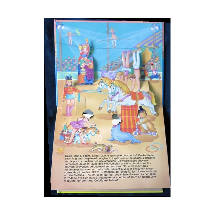Le Cirque écrit par Renée Rahir aux éditions Hemma - F001