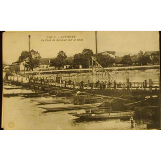 HUNINGUE - LE PONT DE BATEAUX SUR LE RHIN