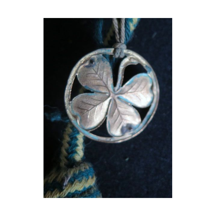 106° RI vieille fourragère de la médaille militaire aiguillette dorée