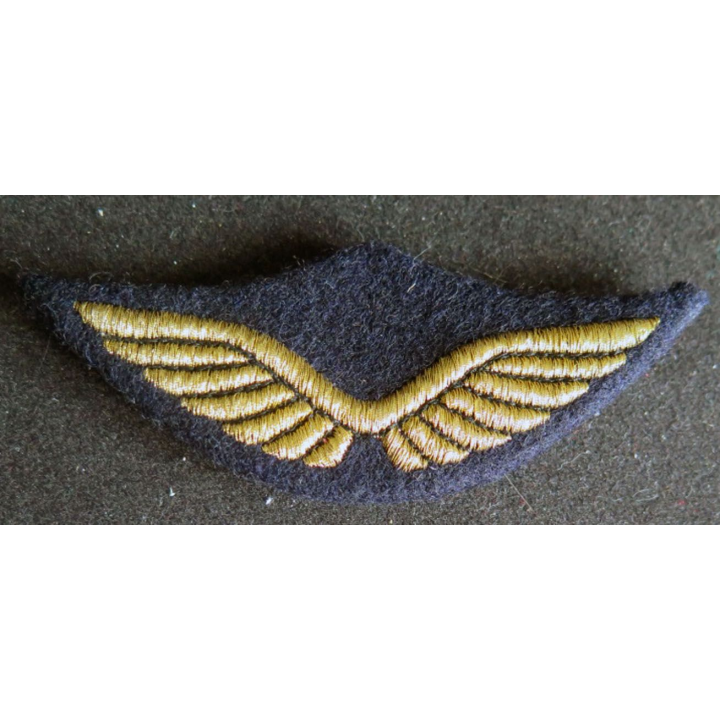 AIR : Insigne tissu de casquette d'officier de l'armée de l'air en fils dorés