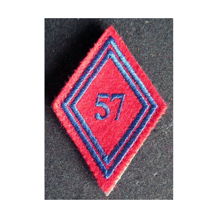 LOSANGE DE BRAS MODÈLE 45 : 57° régiment d'artillerie troupe 