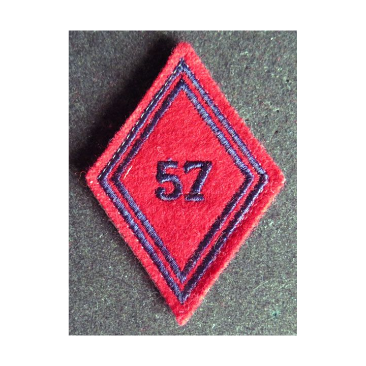 LOSANGE DE BRAS MODÈLE 45 : 57° régiment d'artillerie troupe 