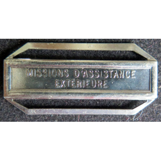 Barrette " MISSIONS D'ASSISTANCE EXTÉRIEURE " en métal argenté