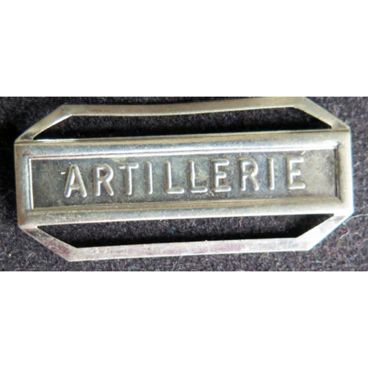 Barrette " ARTILLERIE " en métal argenté