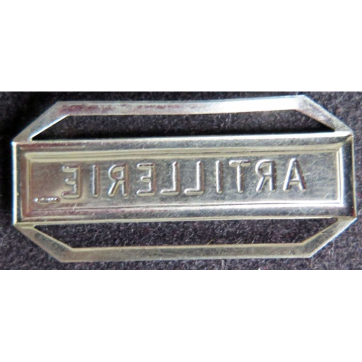 Barrette " ARTILLERIE " en métal argenté