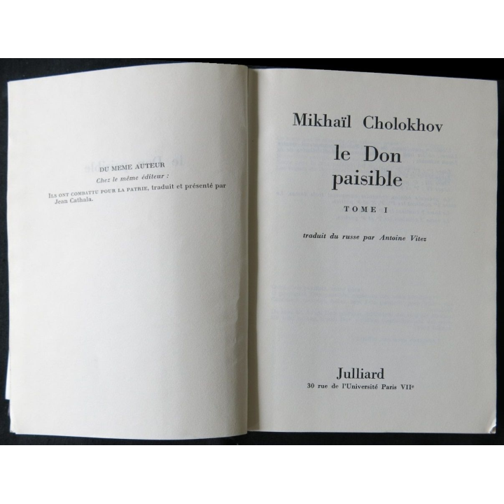 Le Don paisible Tome 1 écrit par Mikhaïl Cholokhov aux éditions Julliard - F004