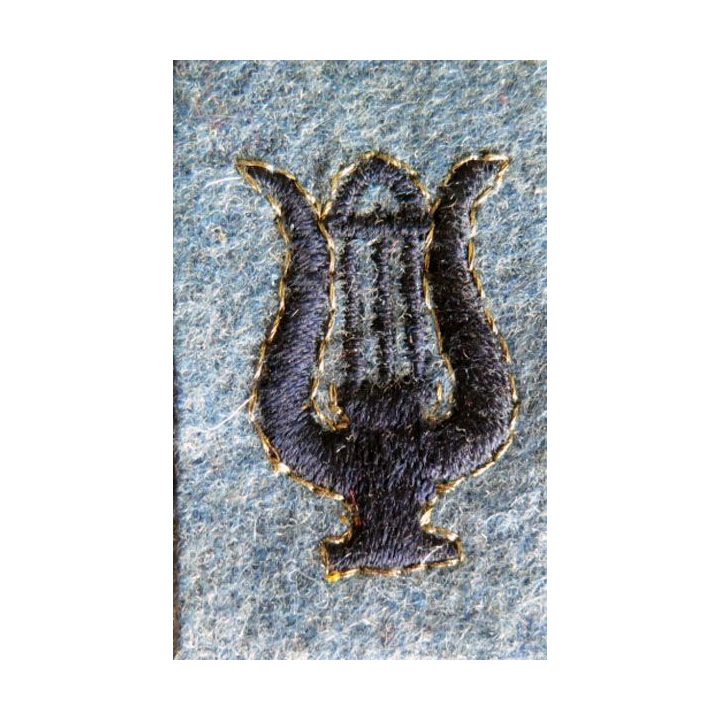 Tenue bleue horizon 1914-1918 : insigne de manche de musique noir