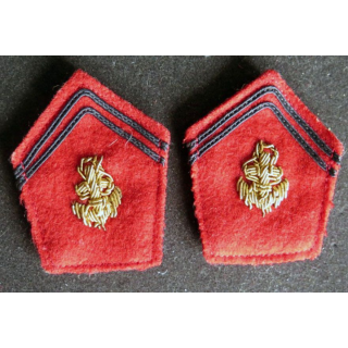 SOUTACHE : paire d'insignes de col d'artillerie de marine en cannetille
