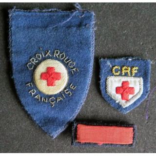 CRF : lot de la Croix rouge française en cannetilleLégion d'Honneur